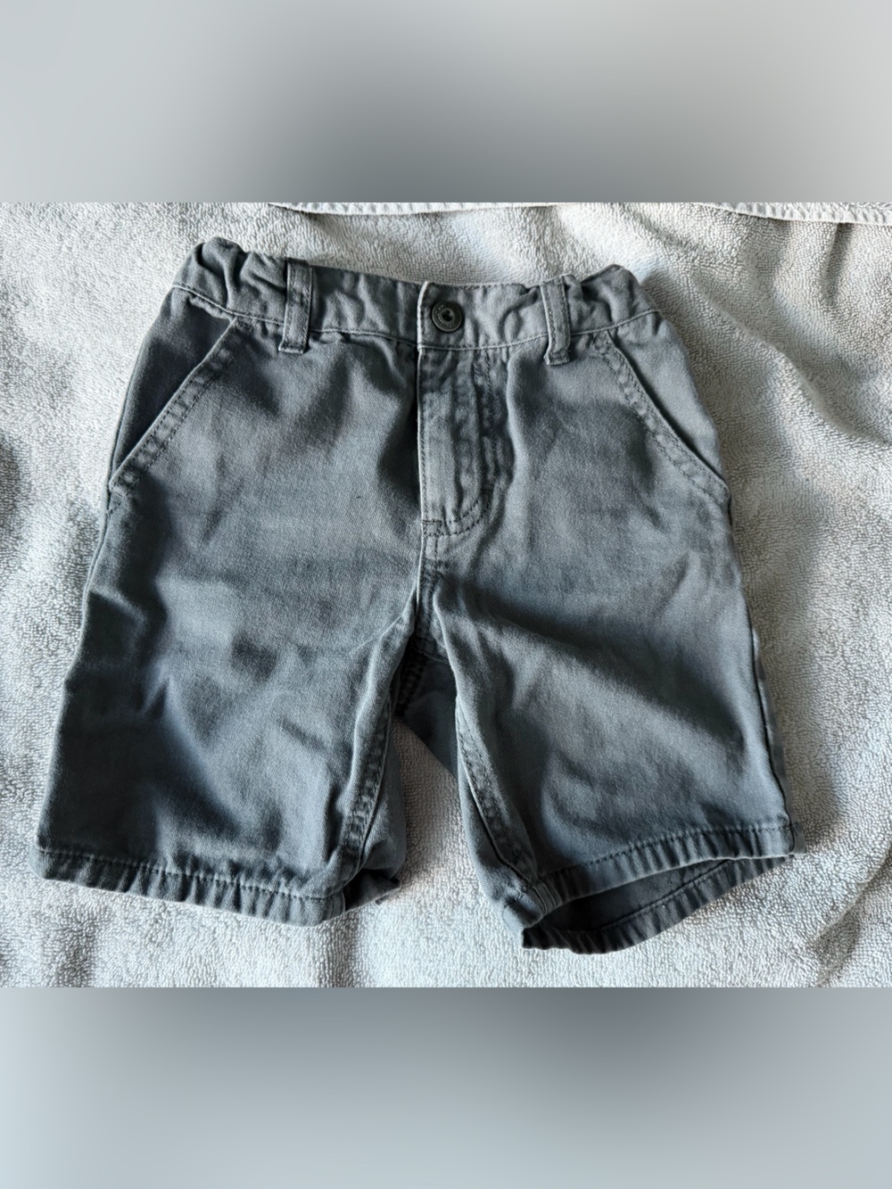 Calvin Klein Jeans boys Slate Gray Shorts